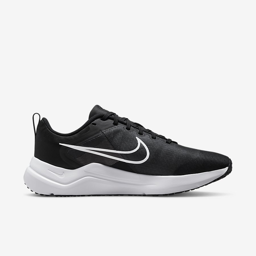 Giày Nike DownShifter 12 Nữ Đen Trắng