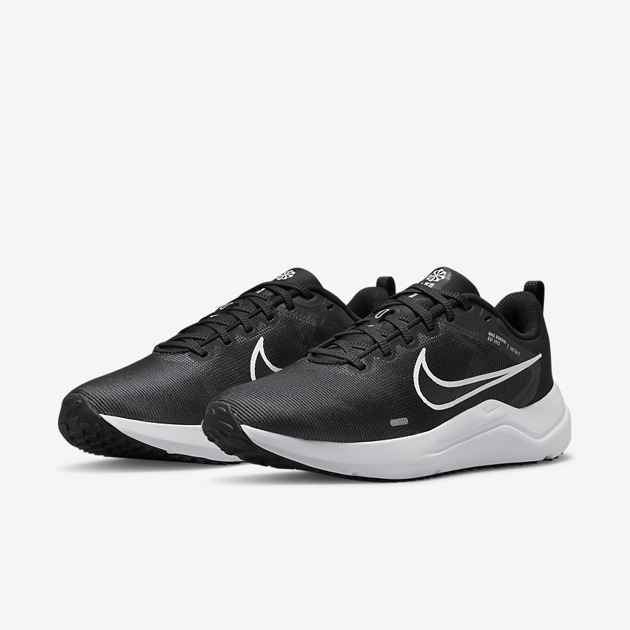 Giày Nike DownShifter 12 Nữ Đen Trắng