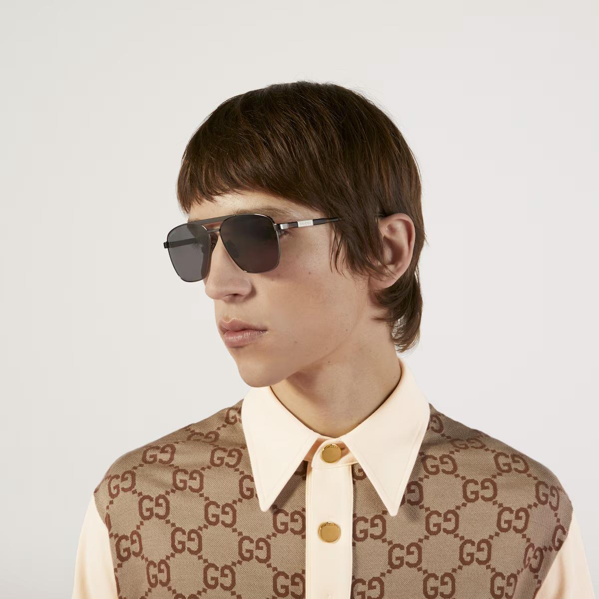 Kính Gucci Navigator-Frame Sunglasses Nam Xám