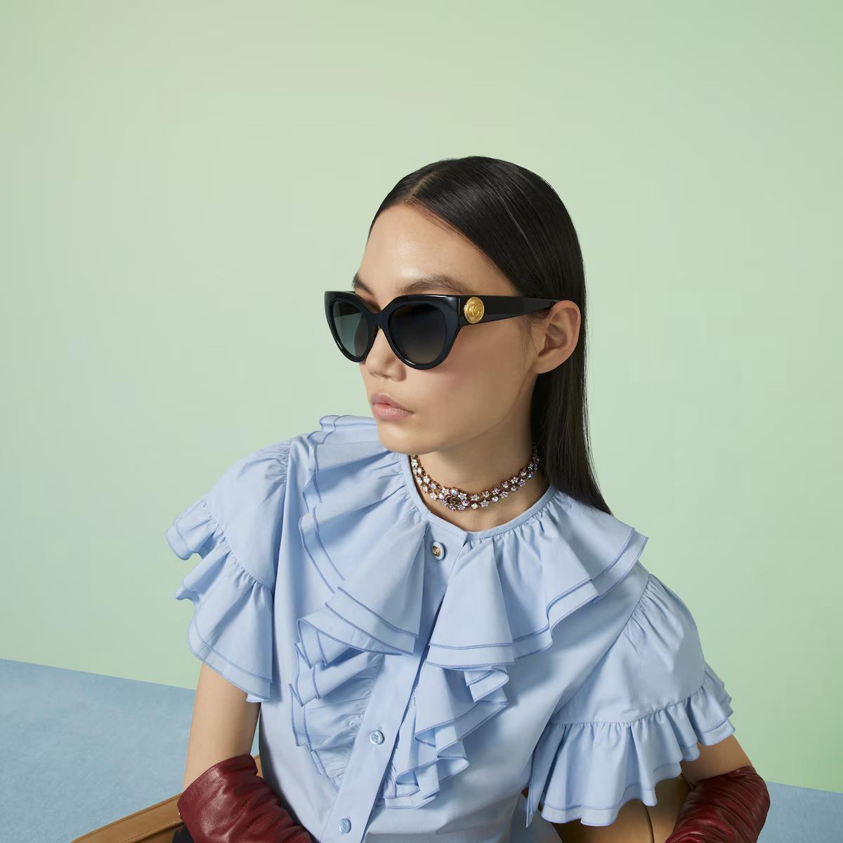 Kính Gucci Cat-Eye Frame Sunglasses Nữ Đen Vàng