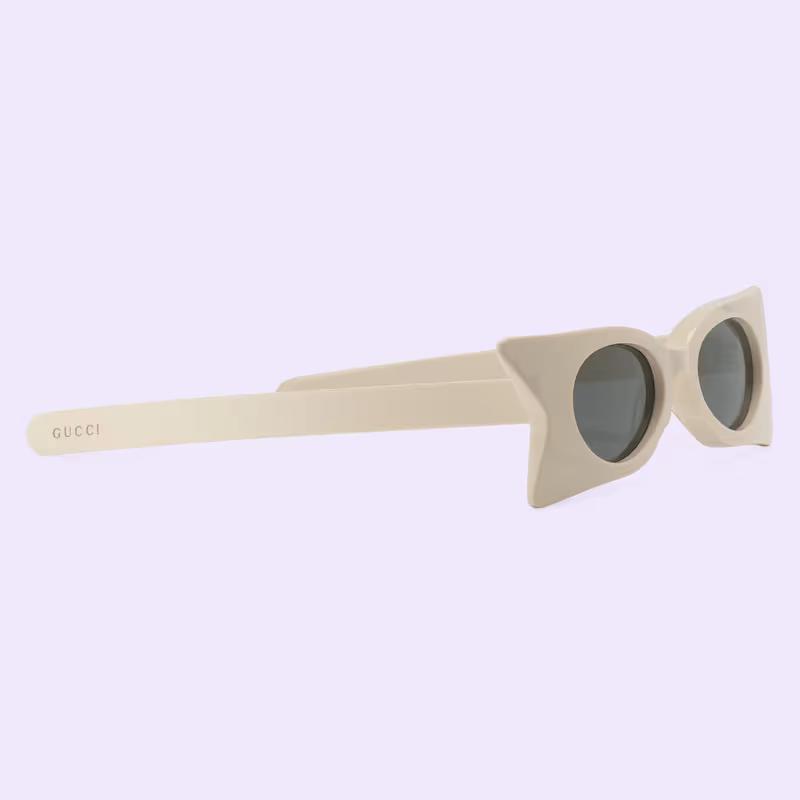 Kính Gucci Geometric-Frame Sunglasses Solid Grey Lens Nữ Trắng