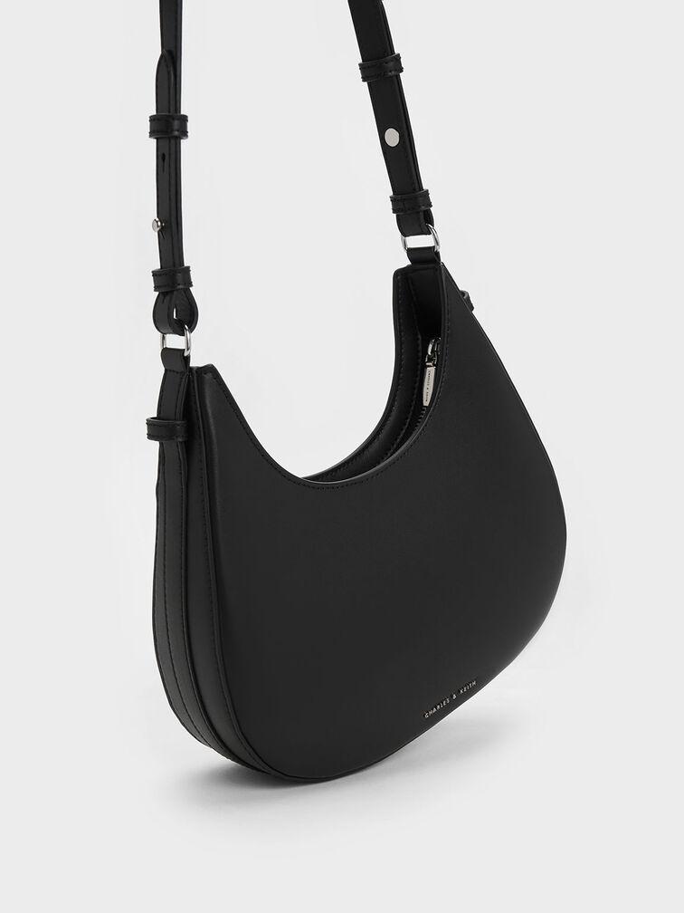 Túi Charles Keith Hobo Hình Bán Nguyệt Xanthe Đen