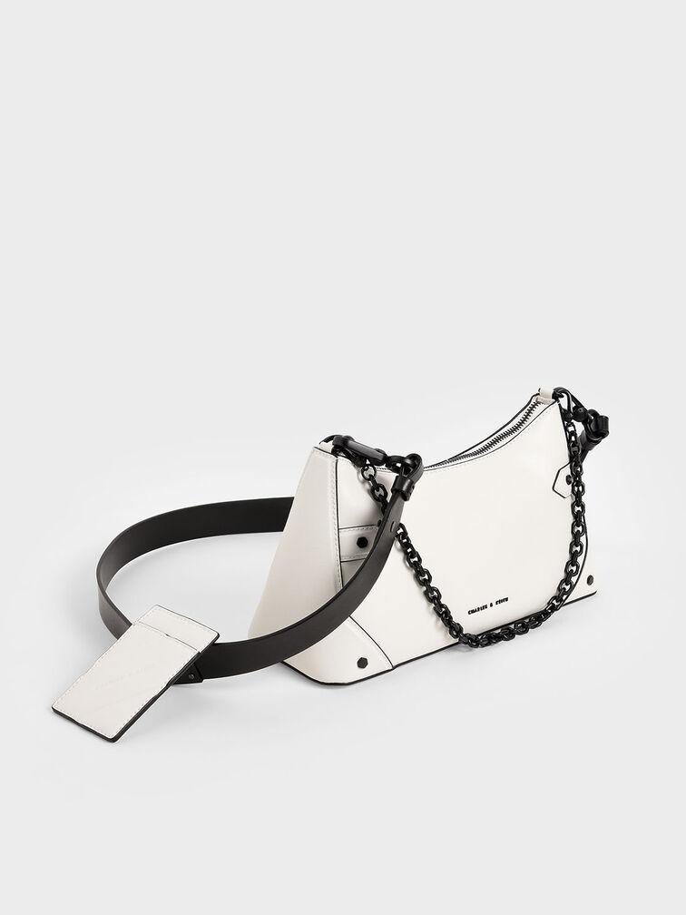 Túi Charles Keith Xách Hình Thang Chain Trắng