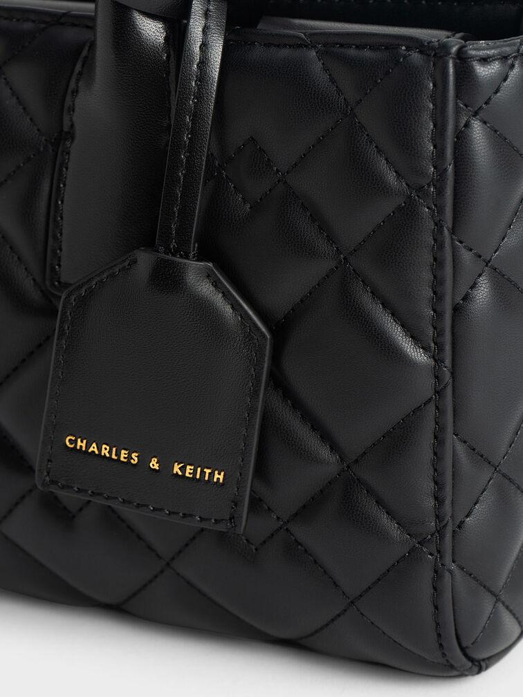 Túi Charles Keith Tote Phom Chữ Nhật Nezu Quilted Đen