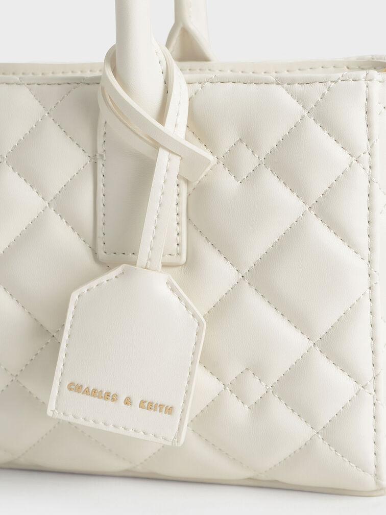 Túi Charles Keith Tote Phom Chữ Nhật Nezu Quilted Trắng