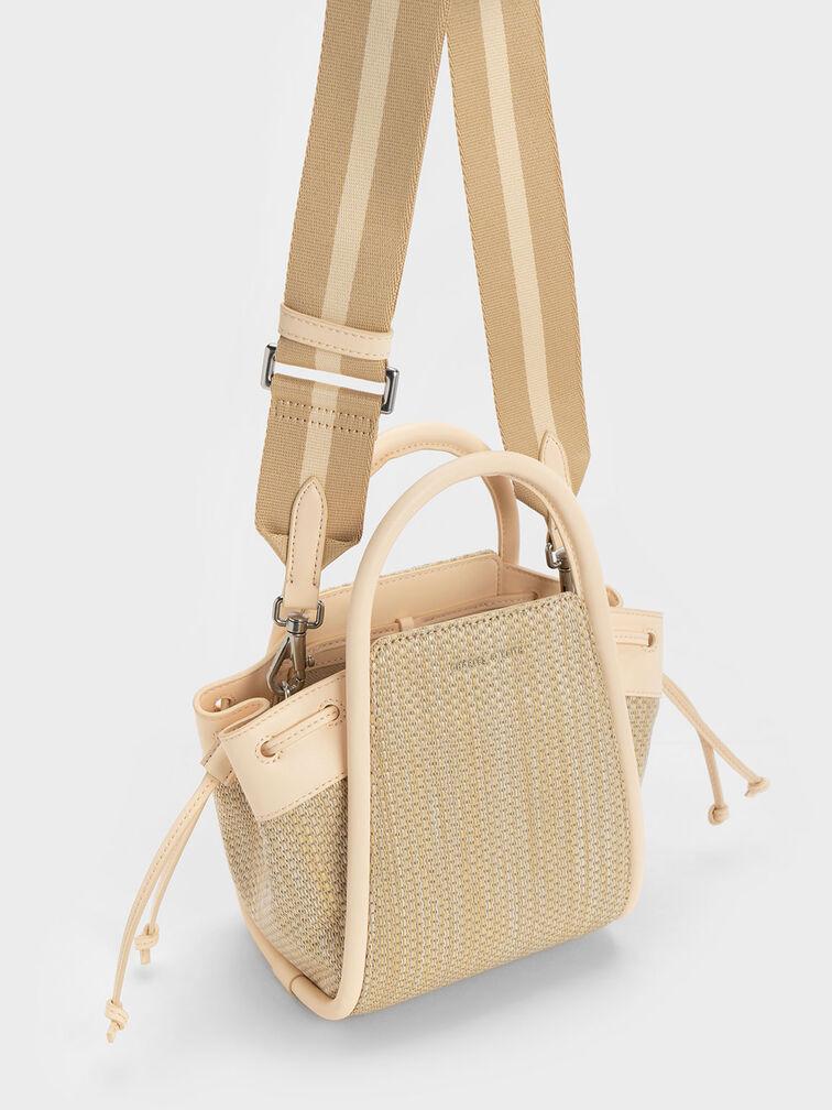 Túi Charles Keith Tote Rút Dây Hình Thang Ashby Raffia Be