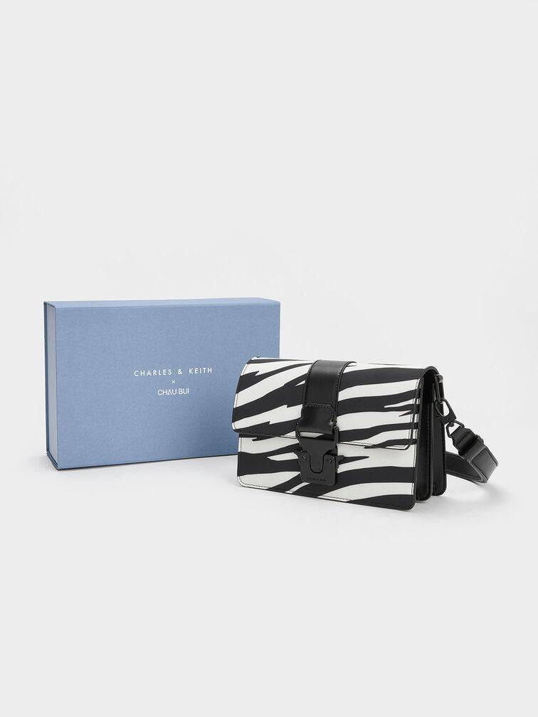 Túi Charles Keith Đeo Vai Zebra Print Push Lock Đen