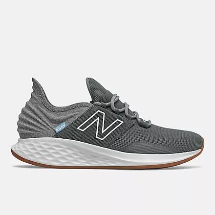 Giày New Balance Fresh Foam Roav Tee Shirt Nam Xám