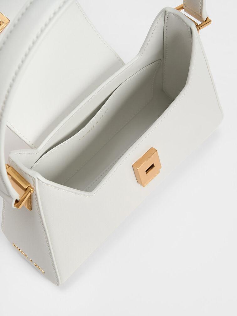 Túi Charles Keith Đeo Vai Front Flap Trapeze Phấn