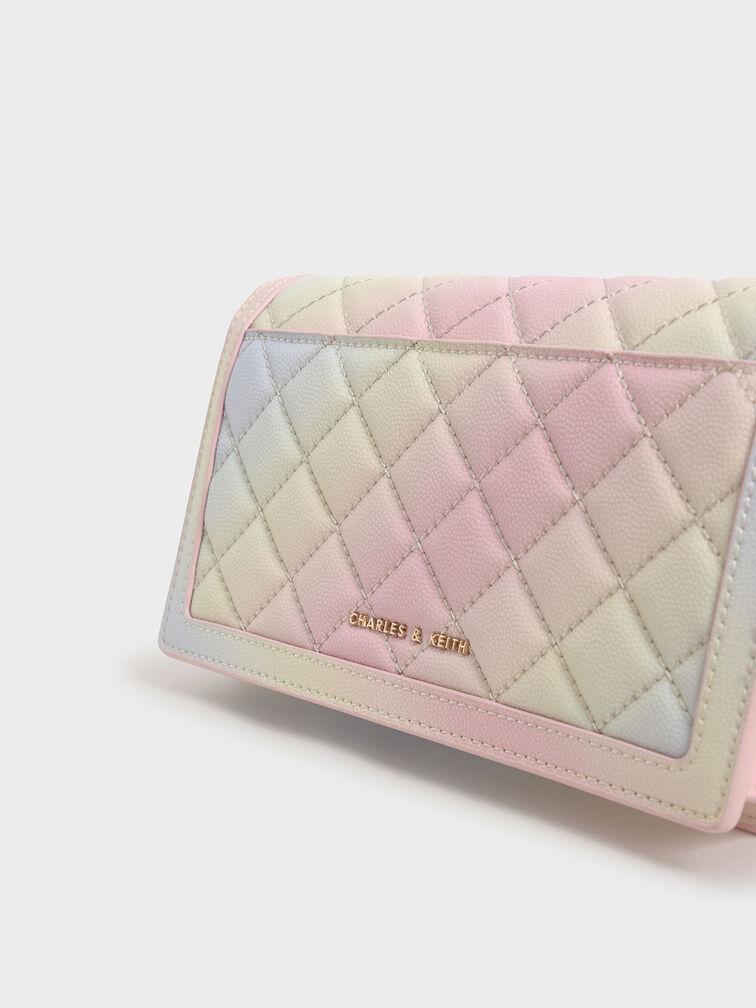 Ví Charles Keith Cần Tay Chữ Nhật Micaela Quilted Phone Nhiều Màu