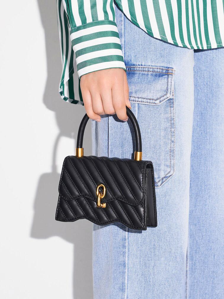 Túi Charles Keith Xách Nắp Gập Freja Wavy Quilted Đen