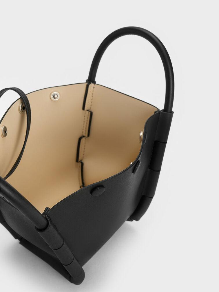 Túi Charles Keith Bucket Machina Đen