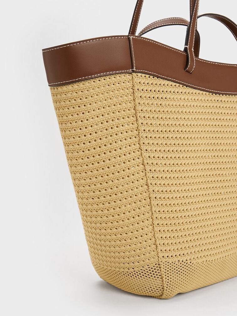 Túi Charles Keith Tote Hình Thang Knitted Sculptural Be