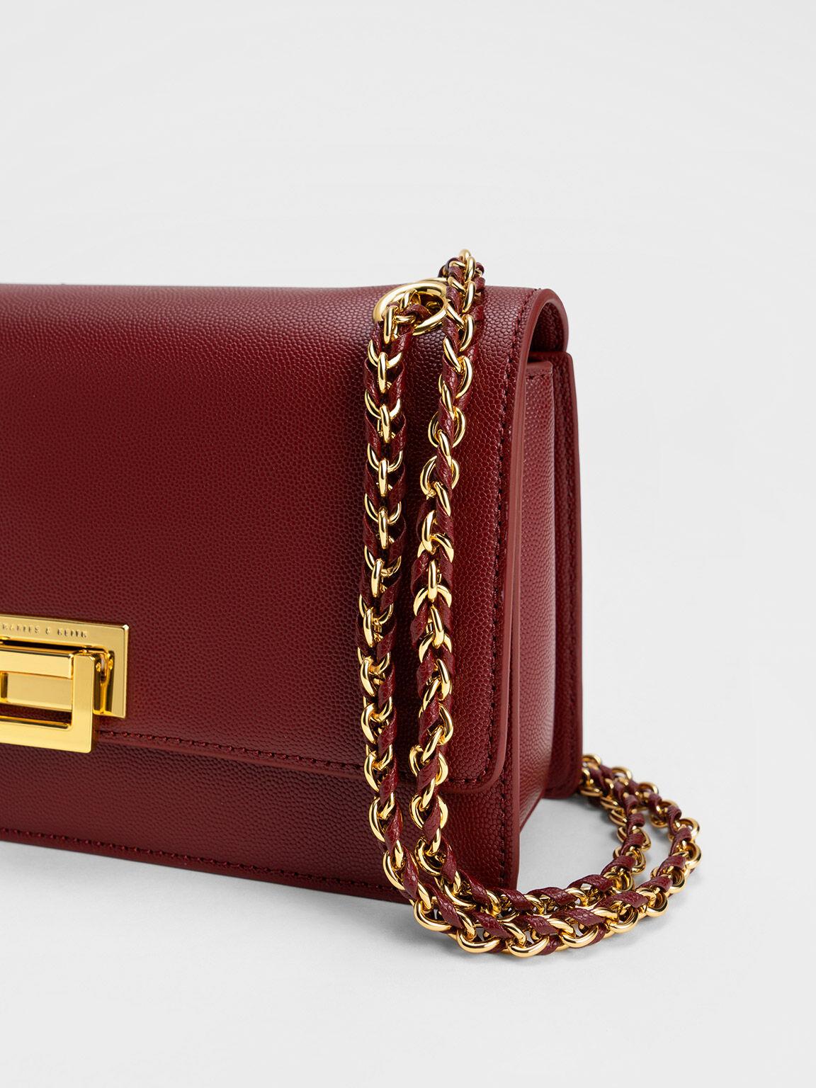 Túi Charles Keith Đeo Vai Phom Chữ Nhật Metallic Accent Front Flap Hồng Burgundy