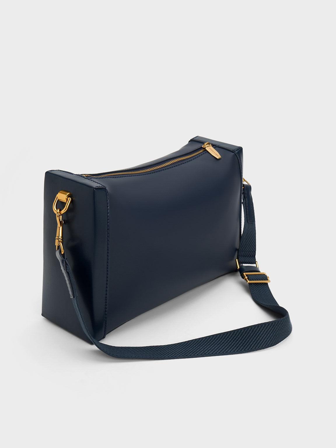 Túi Charles Keith Đeo Vai Phom Chữ Nhật Cordele Slouchy Xanh Navy