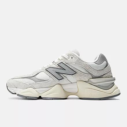 Giày New Balance 9060 Sea Salt With Rain Cloud And Moonbeam Nam