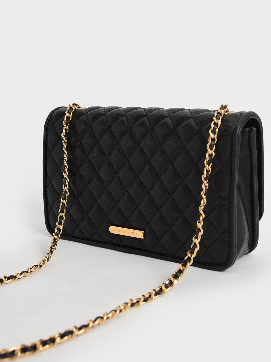 Túi Charles Keith Đeo Vai Nữ Phom Chữ NhậT Quilted Turn Lock Evening Đen