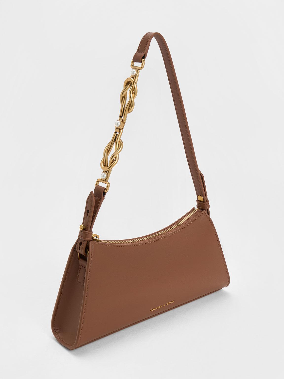 Túi Charles Keith Đeo Vai Hình Thang Metallic-Accent Chocolate