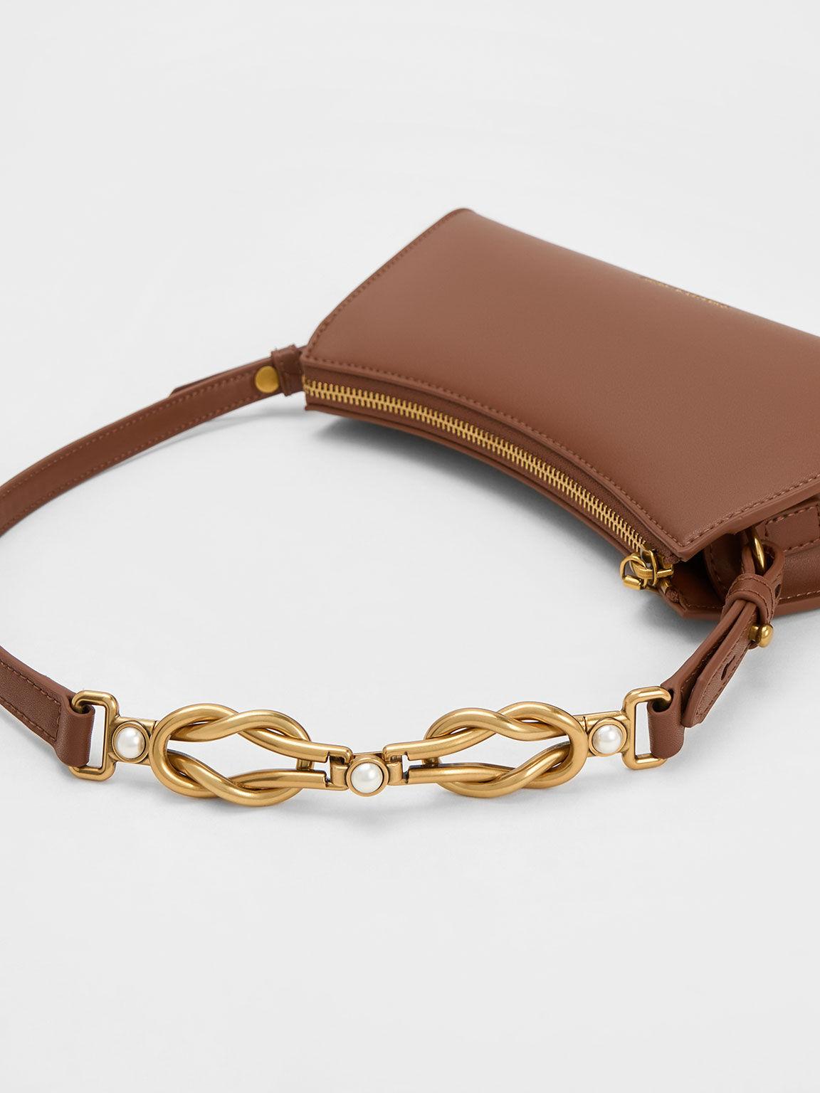 Túi Charles Keith Đeo Vai Hình Thang Metallic-Accent Chocolate