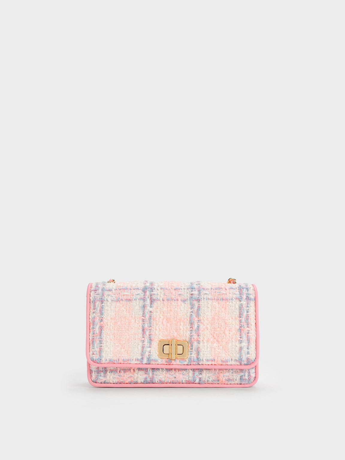 Túi Charles Keith Clutch Chần Bông Metallic Turn-Lock Tweed Quilted Hồng