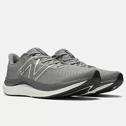 Giày New Balance Fuelcell Propel V4 Nam Xám