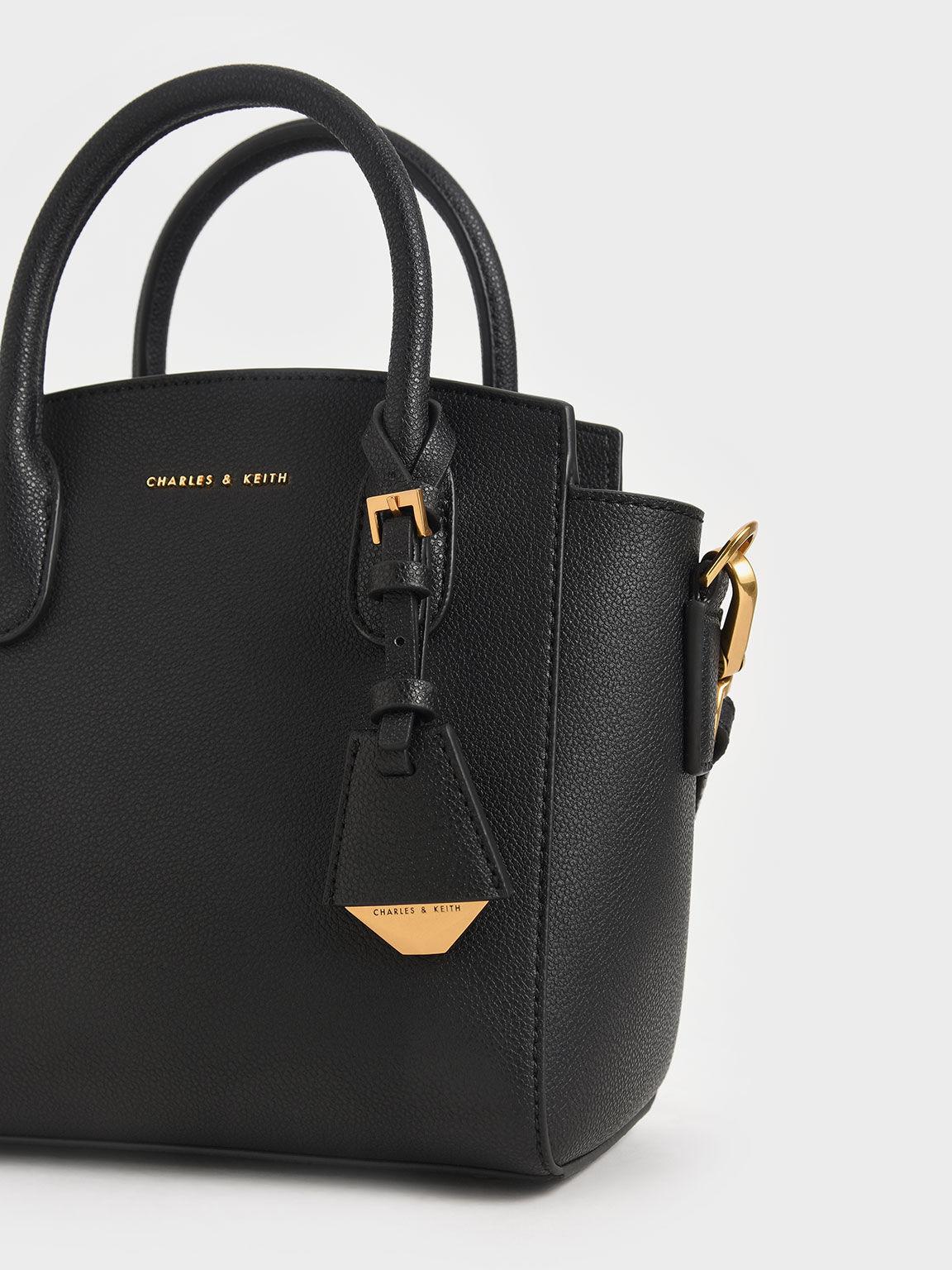 Túi Charles Keith Xách Phom Vuông Double Handle Trapeze Đen