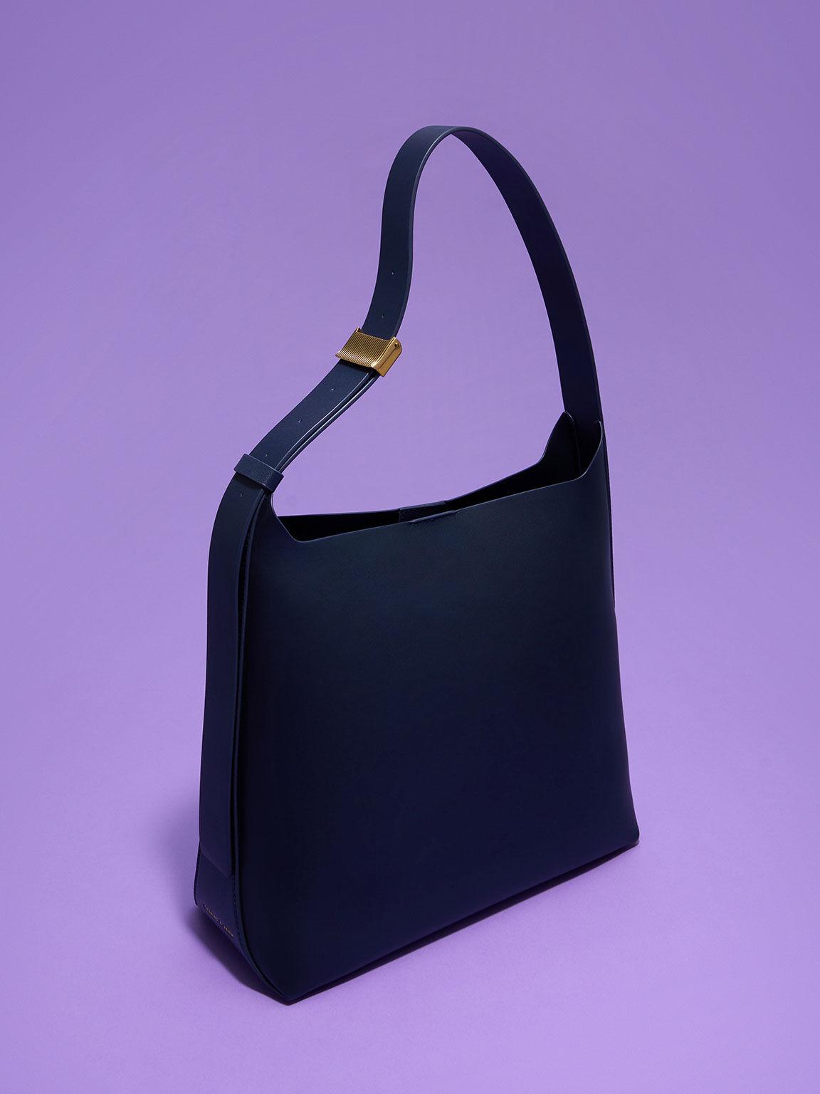 Túi Charles Keith Tote Hình Thang Edna Xanh Navy