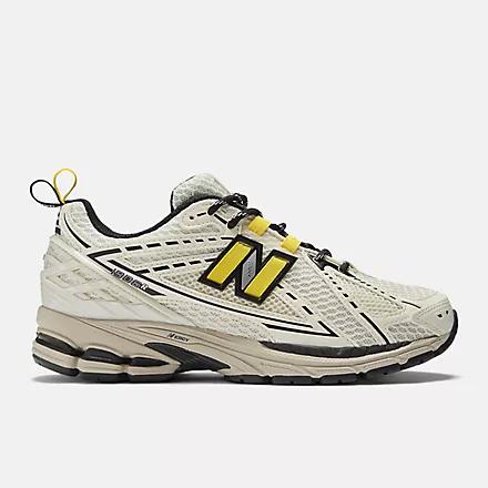 Giày New Balance Ganni X New Balance 1906R Nam Trắng Đen Vàng