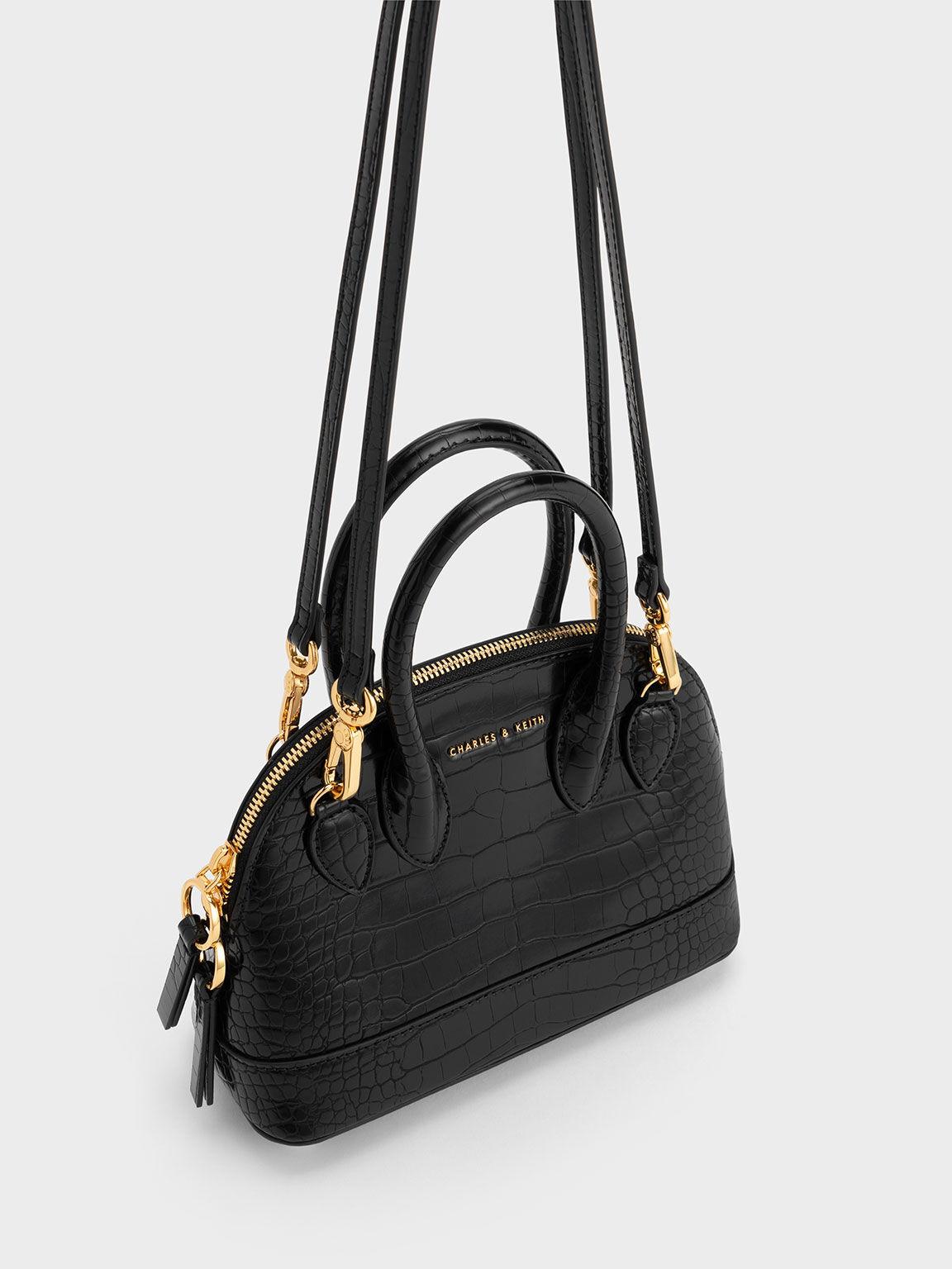 Túi Charles Keith Xách Hình Thang Harmonee Croc-Embossed Đen