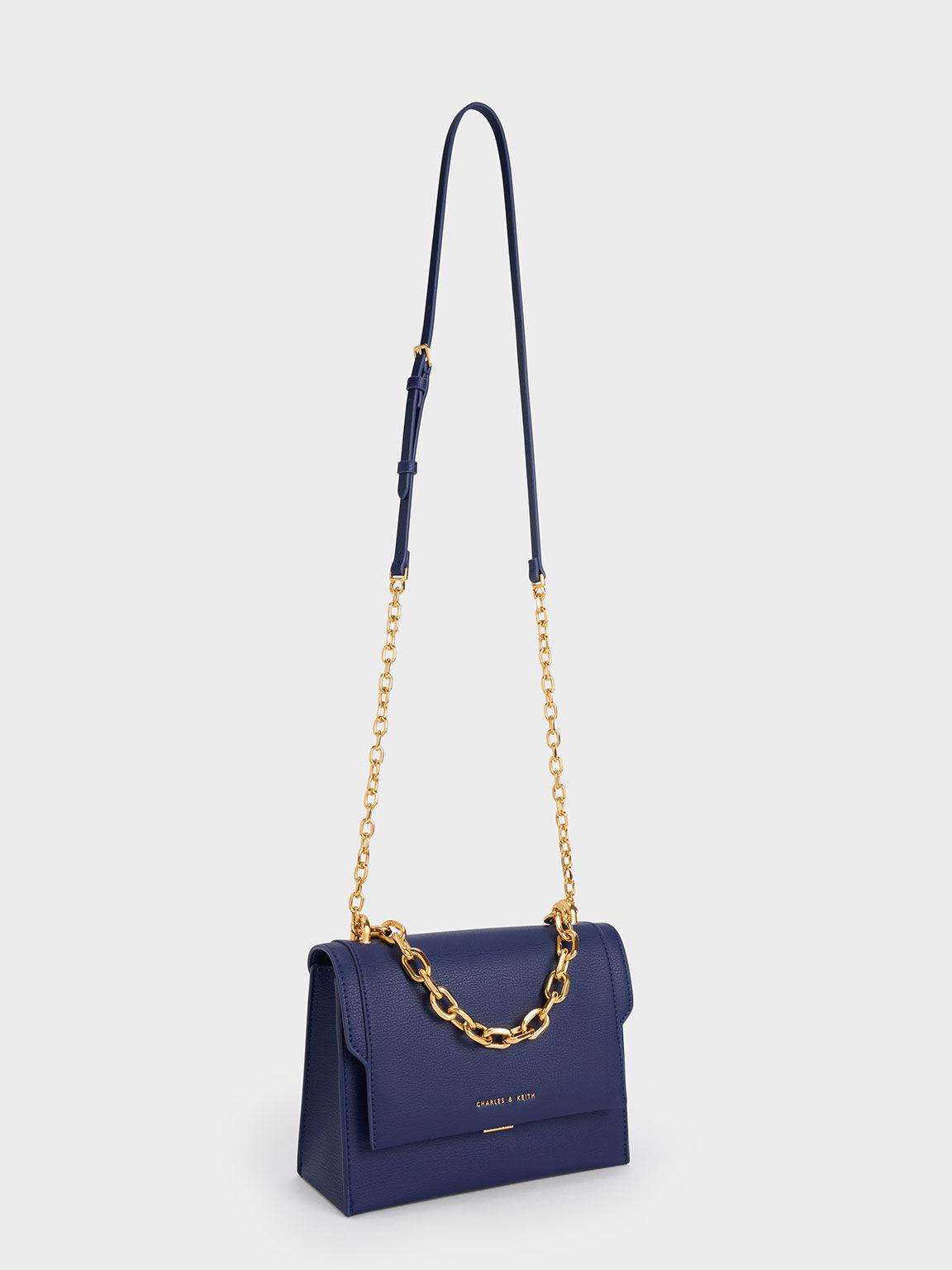 Túi Charles Keith Đeo Vai Phom Chữ Nhật Front Flap Xanh Navy