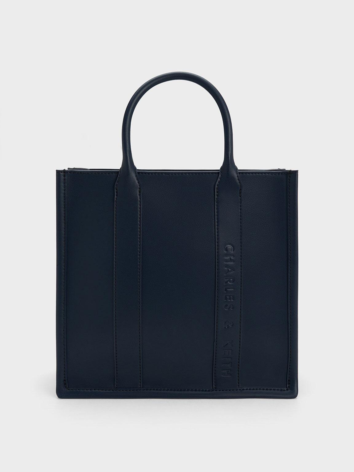 Túi Charles Keith Tote Phom Vuông Clover Trapeze Xanh Navy