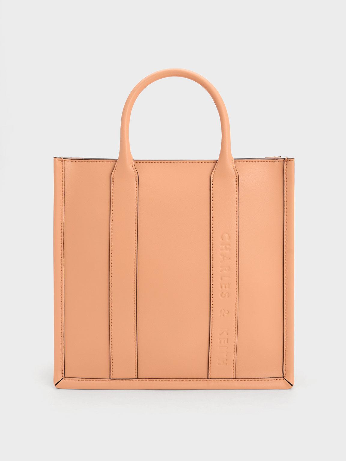 Túi Charles Keith Tote Phom Vuông Clover Trapeze Cam