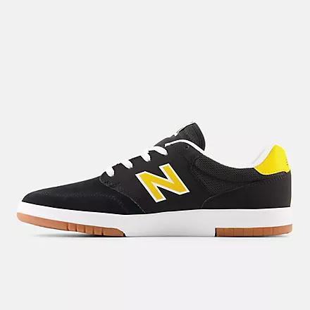 Giày New Balance Nb Numeric 425 Nam Đen Vàng