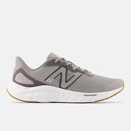 Giày New Balance Fresh Foam Arishi V4 Nam Xám