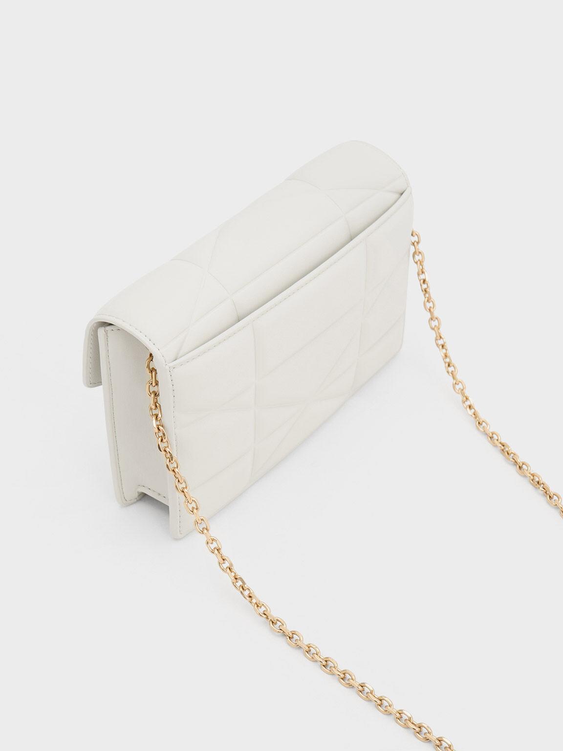 Túi Charles Keith Clutch Phom Chữ NhậT Blanche Chevron Trắng