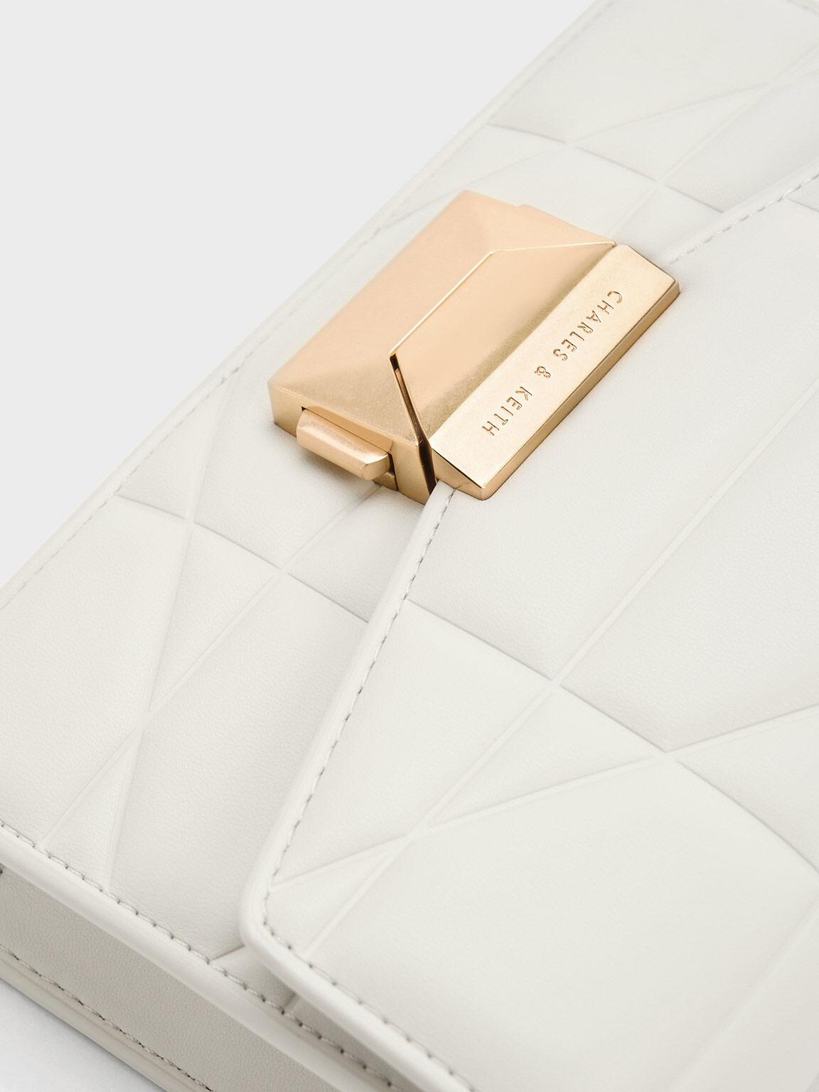 Túi Charles Keith Clutch Phom Chữ NhậT Blanche Chevron Trắng