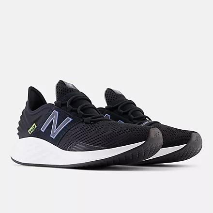 Giày New Balance Fresh Foam Roav Nam Đen Trắng