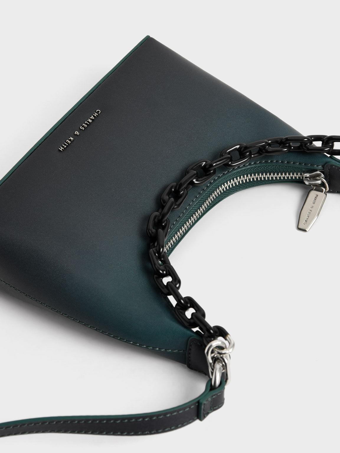 Túi Charles Keith Đeo Vai Verity Chain-Link Sculptural Xanh Lá