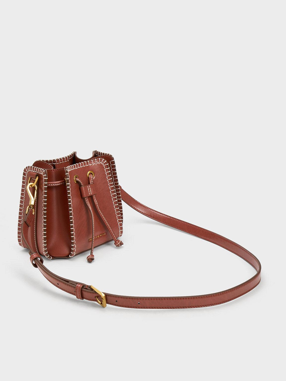 Túi Charles Keith Rút Dây Circe Stitch-Trim Mocha