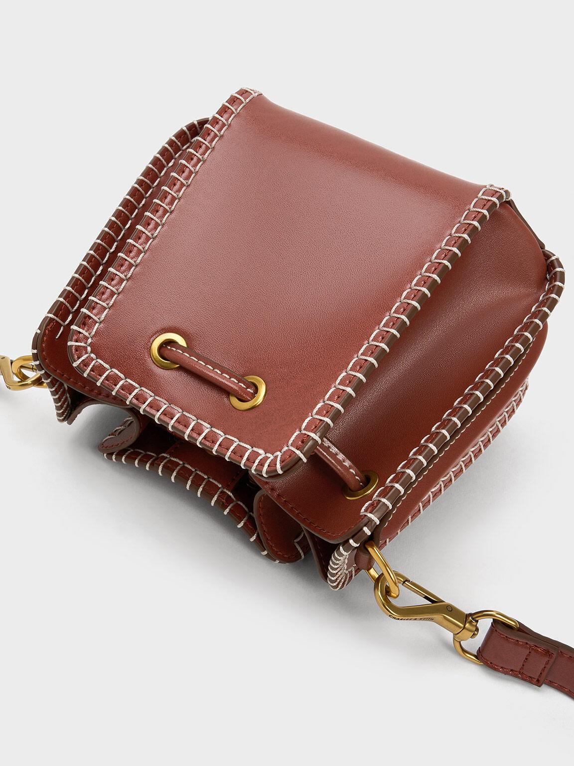 Túi Charles Keith Rút Dây Circe Stitch-Trim Mocha