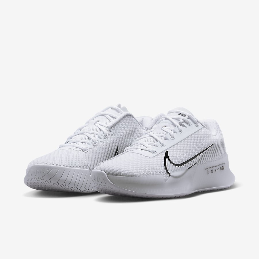 Giày NikeCourt Air Zoom Vapor 11 Nữ Trắng 