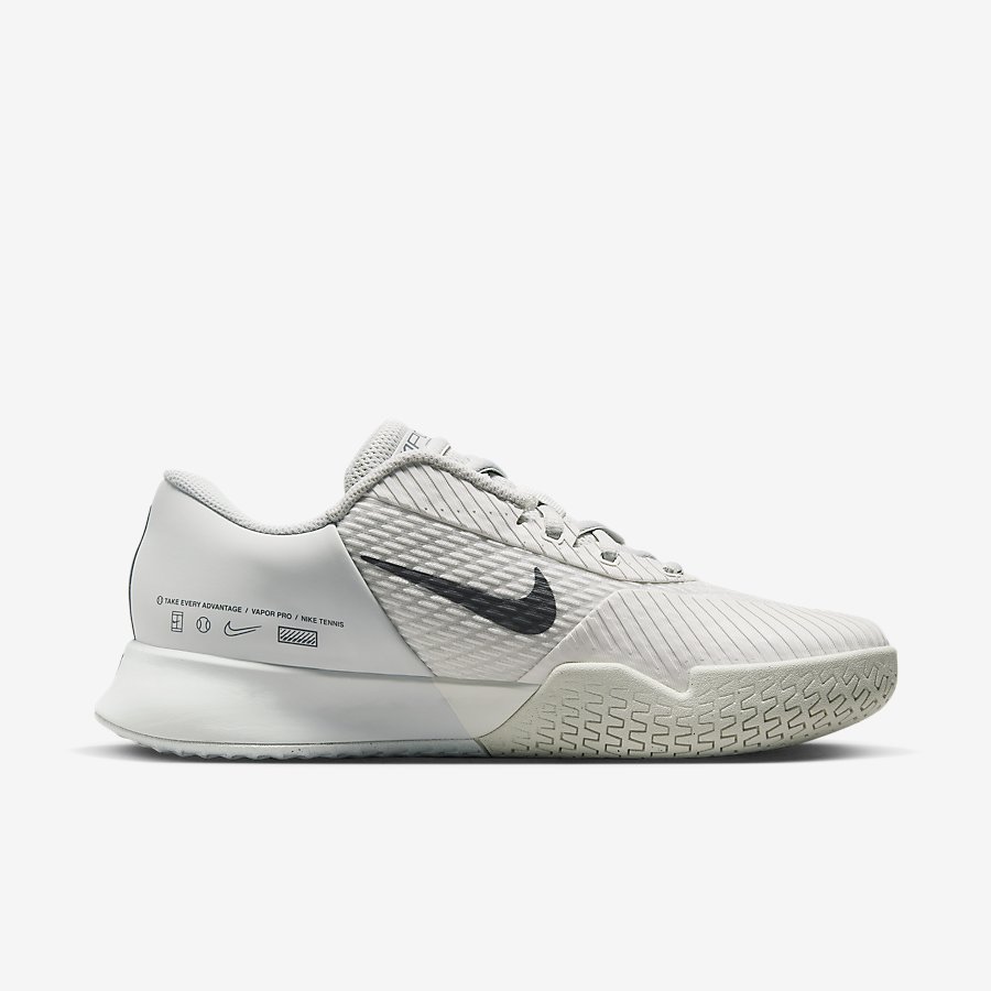 Giày NikeCourt Air Zoom Vapor Pro 2 Nữ Trắng