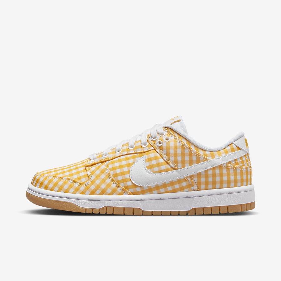 Giày Nike Dunk Low Nữ Vàng