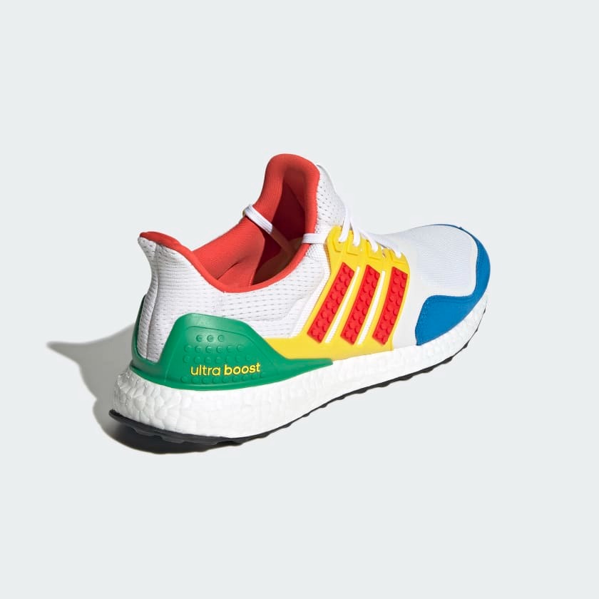 Giày Adidas Ultraboost Dna X Lego® Colors Nam TrắNg Đỏ