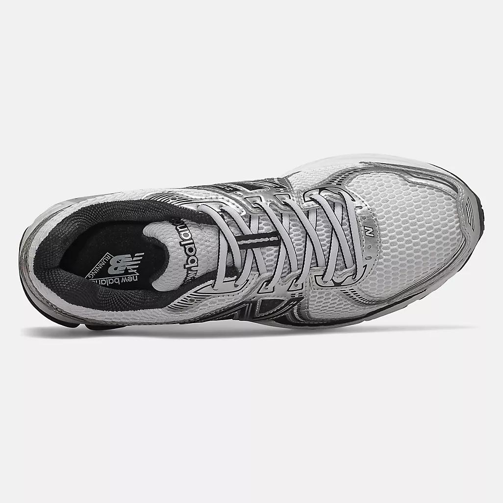 Giày New Balance 860V2 Nữ Màu Trắng Bạc