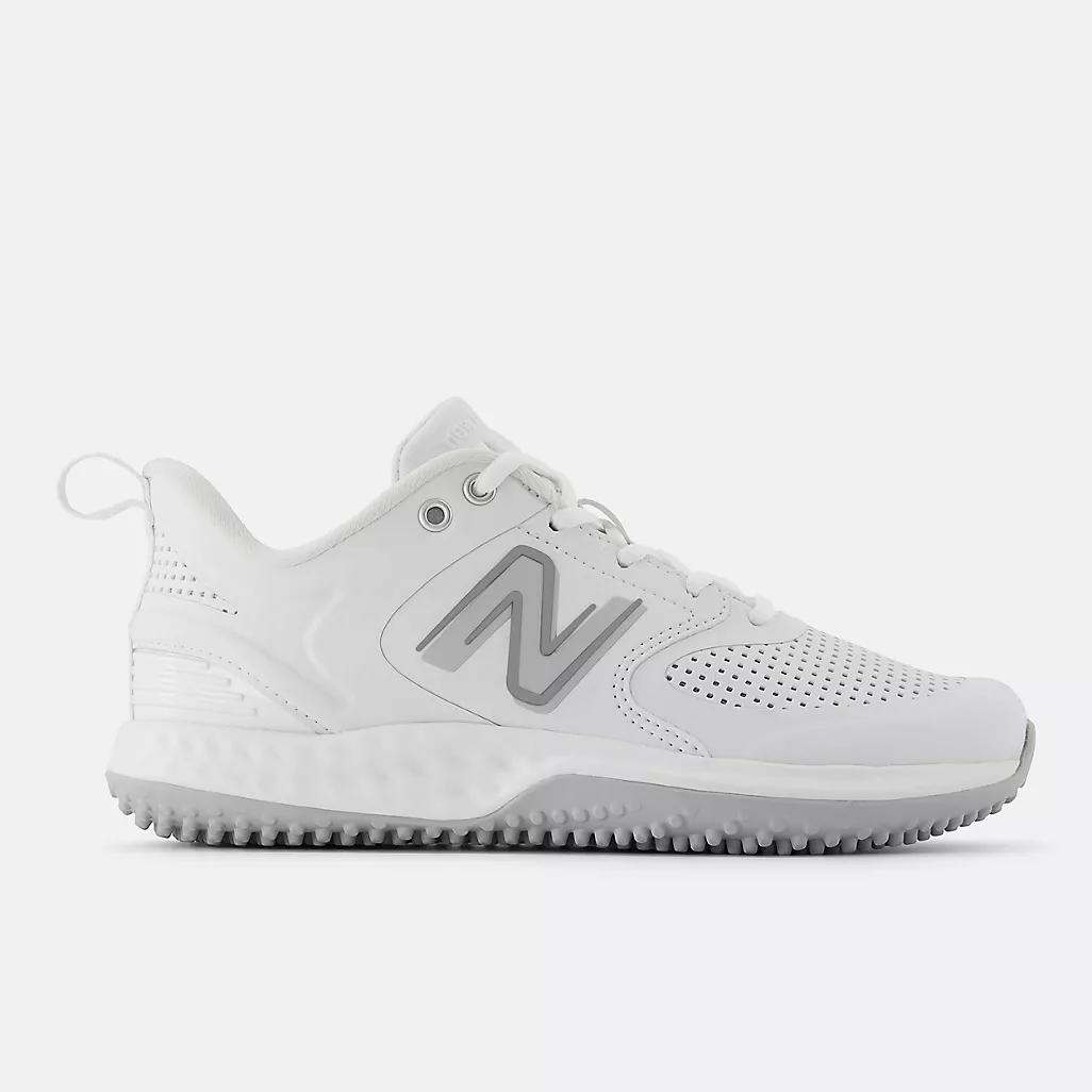 Giày New Balance Fresh Foam Velo V3 Turf -Trainer Synthetics Nữ Màu Trắng