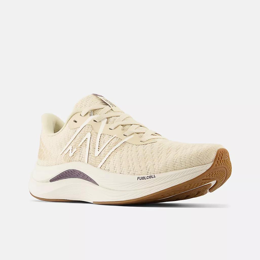 Giày New Balance Fuelcell Propel V4 Nữ Màu Trắng Be