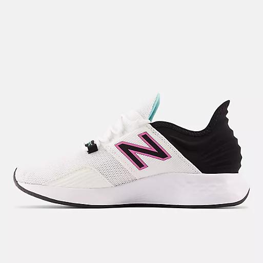 Giày New Balance Fresh Foam Roav Nữ Màu Trắng Tím