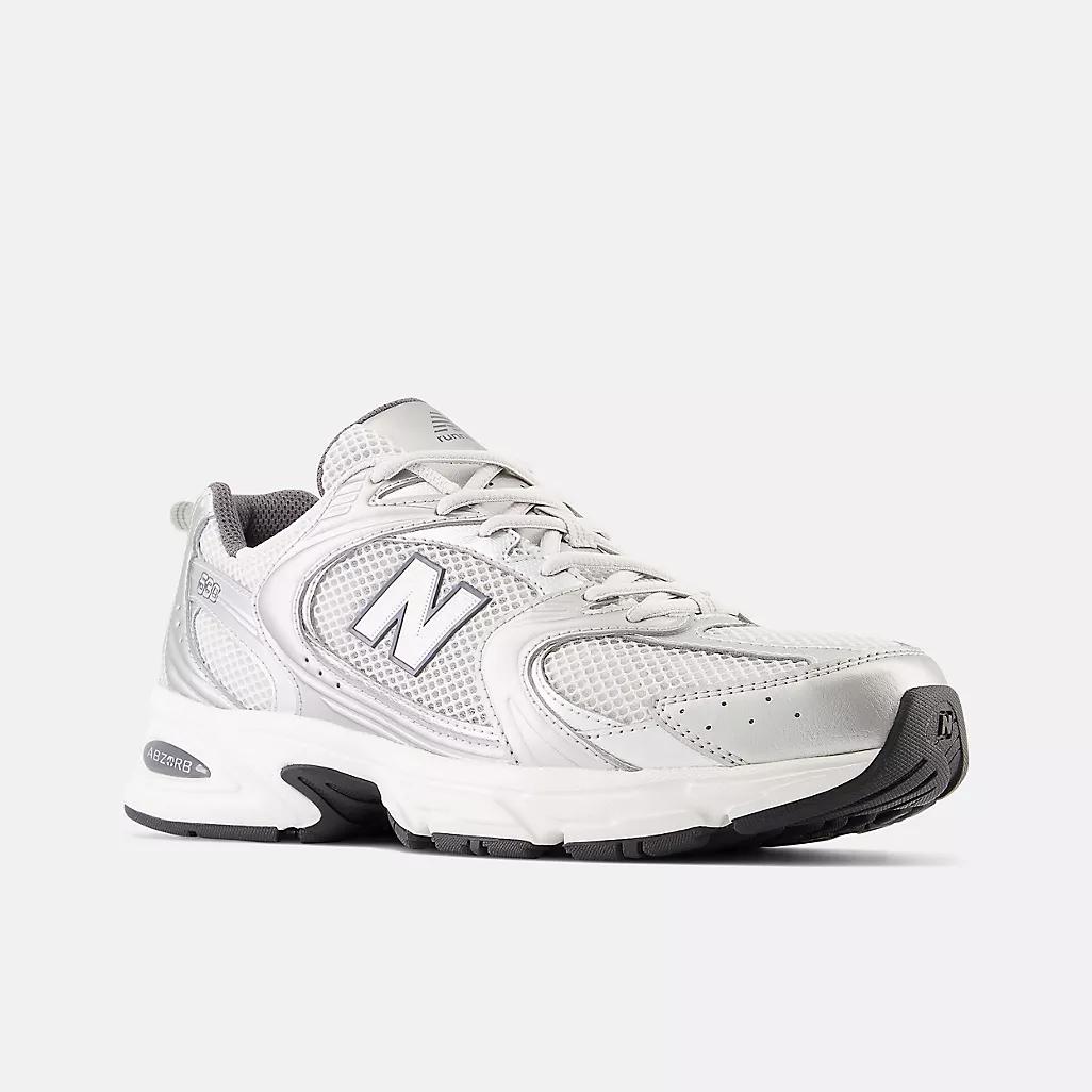 Giày New Balance 530 Nữ Màu Trắng Đen