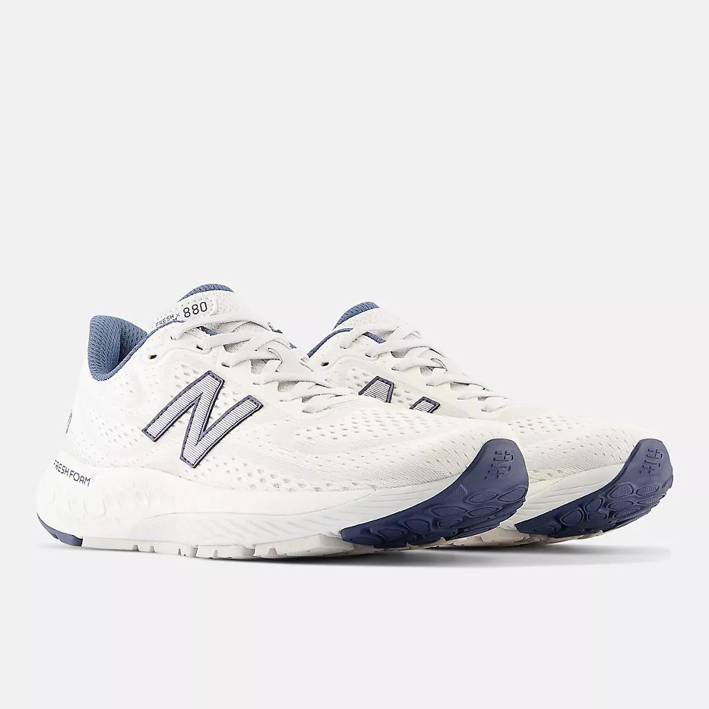 Giày New Balance Fresh Foam X 880V13 Nữ Màu Trắng Xanh